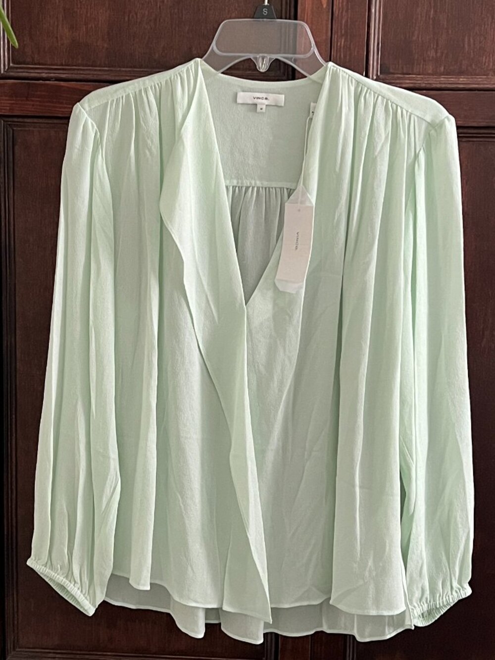 VINCE SHIRRED SILK BLOUSE PALE SEA FOAM TEAL SIZE M